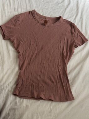Skims Classic Ribbed Short-Sleeve Top - Dusty Rose